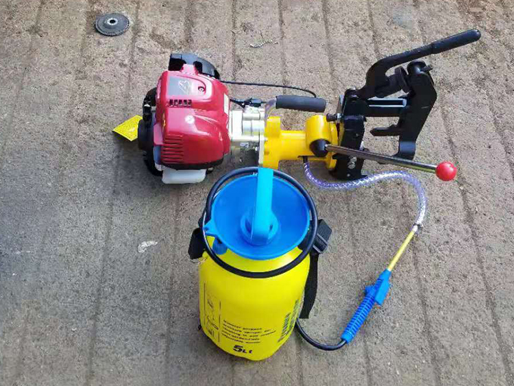 NZG-31型内燃鋼軌鑽(zuàn)孔機