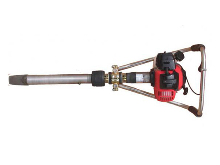 ND-4型手提式内燃搗(dao)固鎬