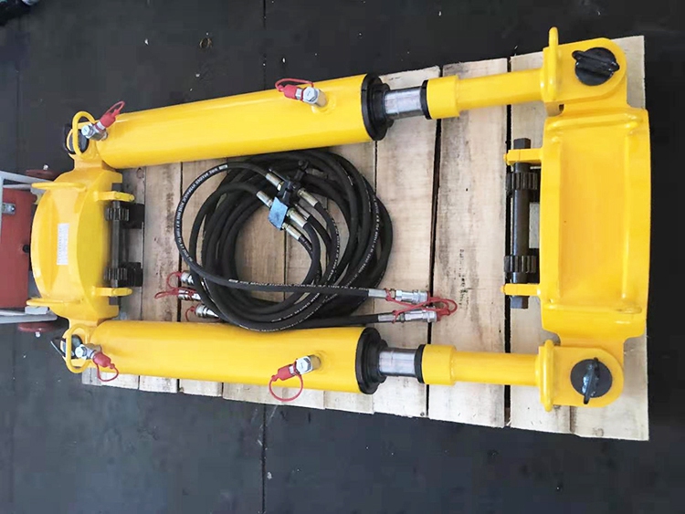 YLS-900型液壓拉伸(shēn)機