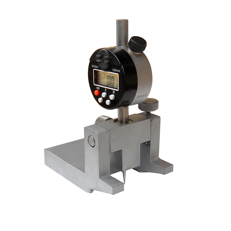 車軸(zhóu)卸荷槽或(huò)軸頸根部(bù)鏽蝕深度(du)測量儀(數(shu)顯)