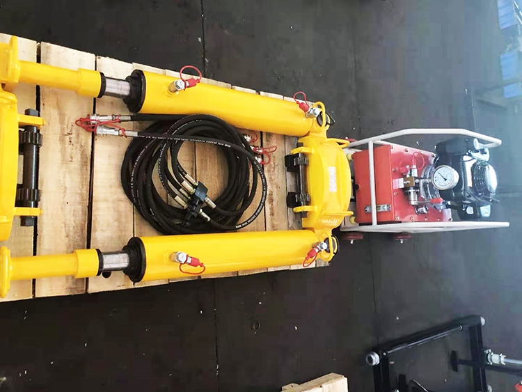 YLS-900型液壓拉伸機(jī)